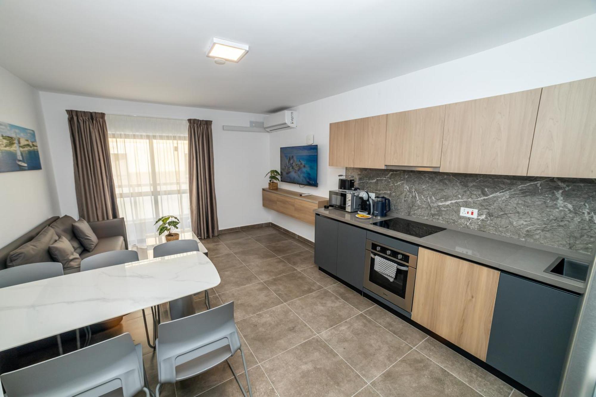Charming Corner Apartment With Country View 2Br St. Paul's Bay Dış mekan fotoğraf