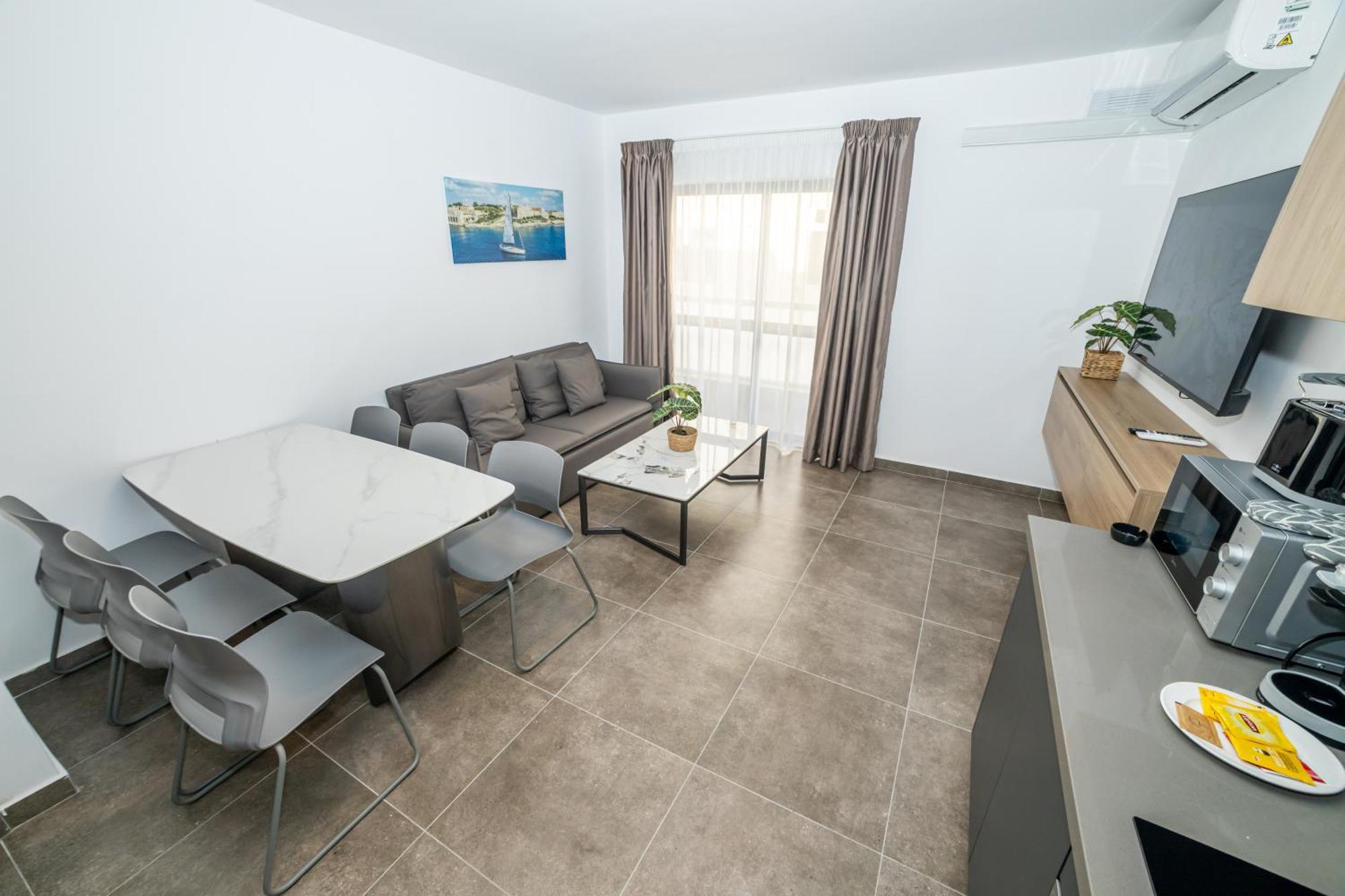 Charming Corner Apartment With Country View 2Br St. Paul's Bay Dış mekan fotoğraf